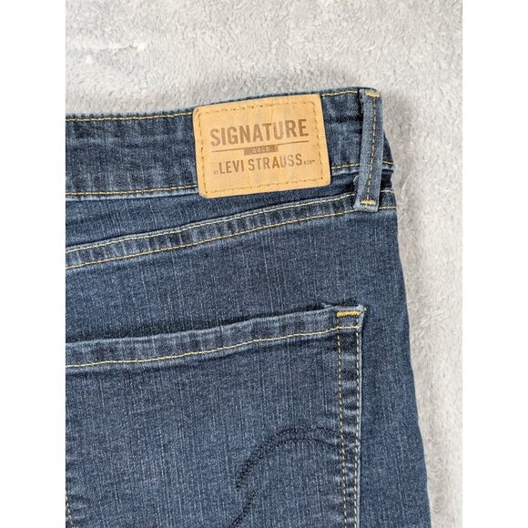 Levis Signature Jeans Womens Size 16L Denim Totally Shaping High Rise Skinny - Picture 10 of 10